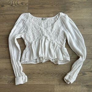 🦅 AE White Smocked Women's Crop Top